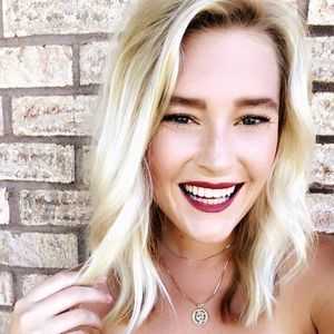 Meet your Posher, Kaylee